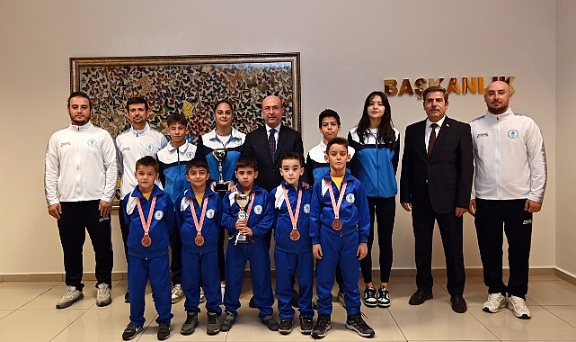 Başarılı Sportmenler Lider Pekyatırmacı’yı Ziyaret Etti