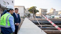 Başkan Tugay’dan Eşrefpaşa Hastanesi incelemesi