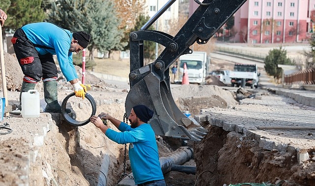 Bekdik Mahallesi TOKİ 2. Etap Bölgesinde Yenilenen İçme Suyu Çizgisi Devreye Alındı