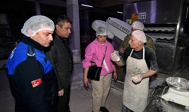 Bornova’da fırınlara gece kontrolü: Lider Eşki alanda