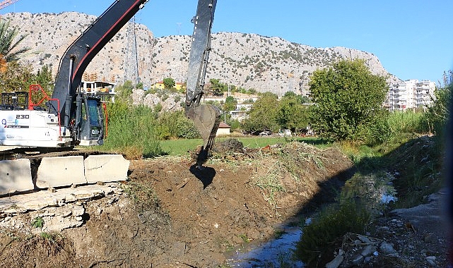 Büyükşehir yağmur dönemine hazırlanıyor