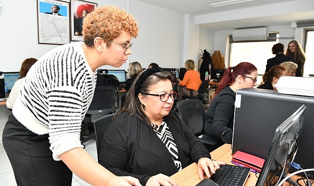 Çiğli Belediyesi’nden bayanlara takviye ‘Kadınlar Dijitalde Parlıyor Projesi’