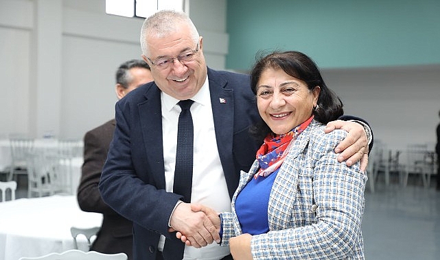 Edremit Belediyesi bayanların yanında..