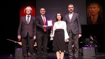 Halk müziği yarışında harika final