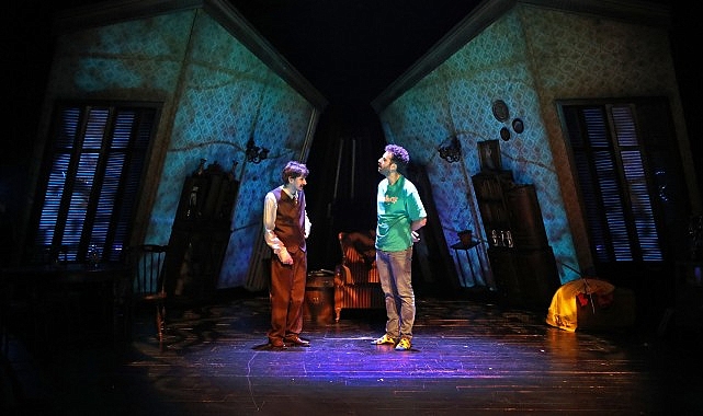 İstanbul Büyükşehir Belediyesi Kent Tiyatroları, 110. yıl aktiflikleri kapsamında “Uçurtmanın Kuyruğu” oyununu Yalova seyircisiyle buluşturuyor.