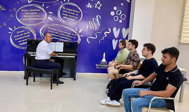 İzmir Büyükşehir Belediyesi yetenekli gençleri konservatuvar imtihanlarına hazırlıyor