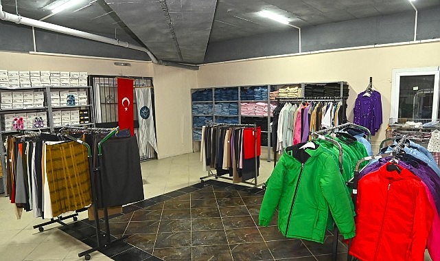 Karabağlar Belediyesi Toplumsal Market yeni yerinde hizmete açılıyor