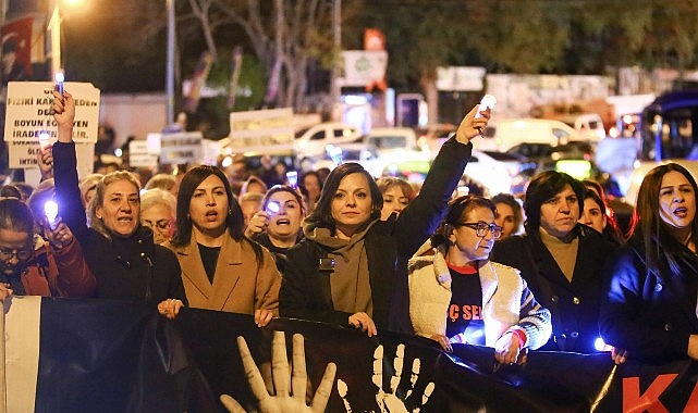 Karabağlar’da Bayanlar Şiddete Karşı Tek Yürek