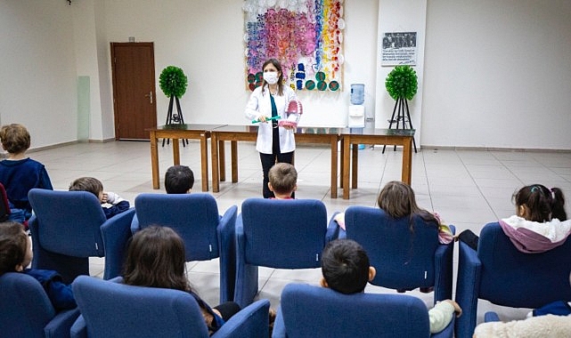 Karşıyakalı miniklere ağız ve diş sıhhati taraması