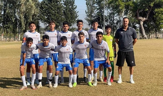 Kemer Belediye kadrolarından gol yağmuru