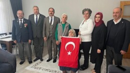 Konya Büyükşehir Şehit Öğretmenlerin Ailelerini Unutmadı