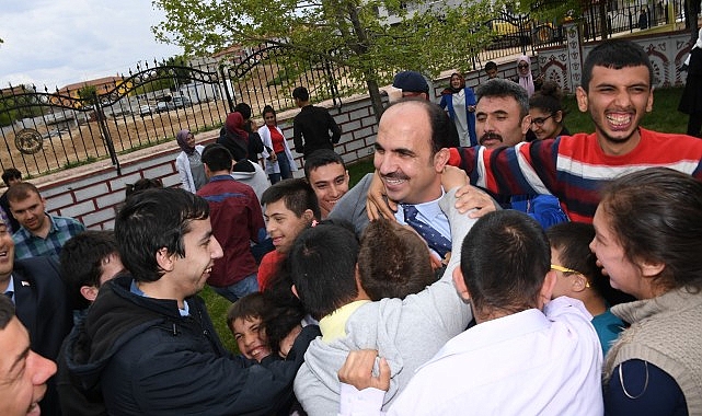 Lider Altay: “Mücadeleleriyle İlham Veren Engelli Kardeşlerimin 3 Aralık Dünya Engelliler Günü’nü Kutluyorum”