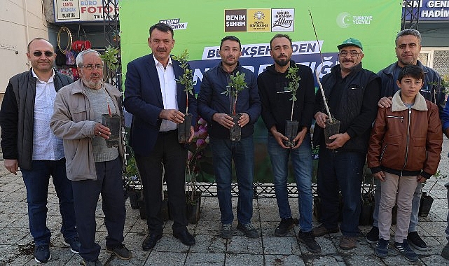 Lider Altay: “Pilot 3 İlçemizde Çiftçilerimize Antep Fıstığı Fidanı Takviyesinde Bulunduk”