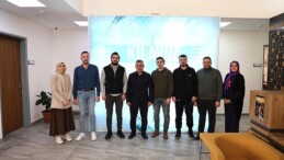 Lider Ölmez, Öğretmenler Gününü Kutladı.