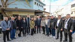 Lider Tugay, Kınık’ta üreticilere fidan dağıttı “Çiftçimizin yanında olacağız”