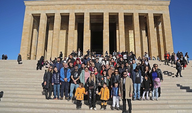 Manisiz Ömür Merkezi Kursiyerleri Ata’nın Huzuruna Çıktı