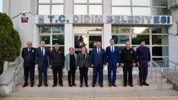 Muhtarlar İstişare Toplantısı için Didim’e gelen Aydın Valisi Yakup Canbolat, Didim Belediye Başkanı Hatice Gençay’ı ziyaret etti.