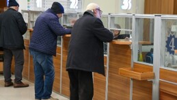 Selçuklu Belediyesi tarafından, vergi mükelleflerinin ödemelerini 08.00-17.00 saatleri ortasında belediye veznelerinden yahut e-belediyecilik uygulamaları üzerinden çarçabuk yapabileceği hatırlatıldı