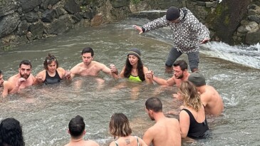 Soğuk duş, sizi kışa hazırlıyor