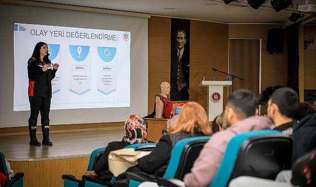 Spor tesisleri işçisine birinci yardım eğitimi verildi