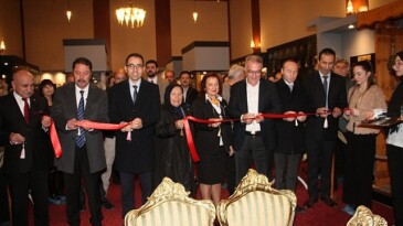 Tarihi ayakkabı kültürü “Adımların öyküsü” standında canlandı