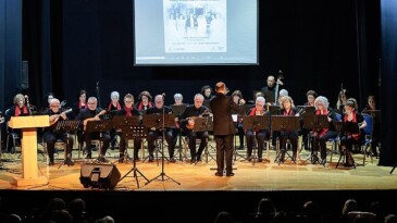 Türk bayanının gurur gününde mükemmel konser