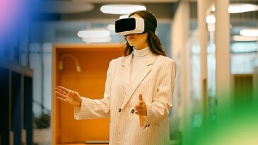 Türkiye’den öğrenciler, öğretmenler ve eğitim kurumları için fiyatsız çevrimiçi eğitim şenliği