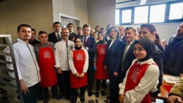 Üsküdar Belediyesi’nin Kent Lokantası Birinci Yemeklerini Dağıttı