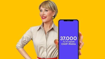 Akbanklılar yılbaşı alışverişlerini yaparken 37.000 TL’yi aşan chip-para kazanma fırsatına sahip oluyor