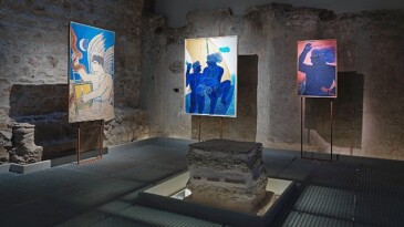 Alekos Fassianos: Bizans’a Yelken Açmak Standı Zeyrek Çinili Hamam’da – 22 Şubat 2025’e kadar uzatıldı