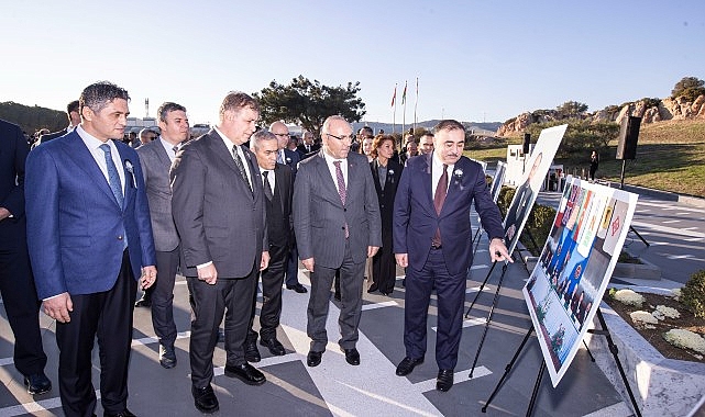 Aliyev 21. vefat yıl dönümünde İzmir’de anıldı