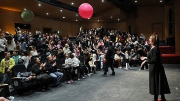 AŞT’den çocuklara tiyatro dolu tatil