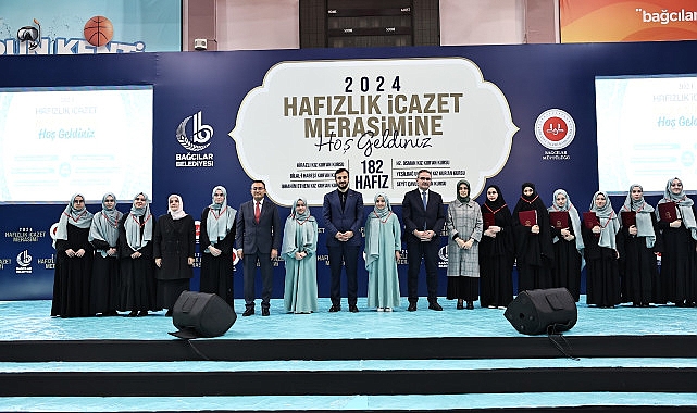 Bağcılar’da 182 kız hafız, taçlarını taktı