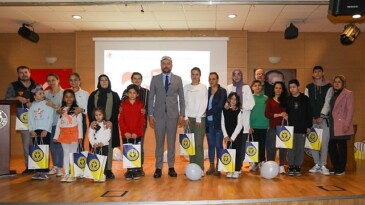 Buca’da üniversitelilere de diyabet ölçüm sensörü dağıtılacak