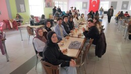 Büyükşehir Gençlik Meclisi Fakülte Kahvaltıları ile Öğrencilerin Kaynaşmasını Sağlıyor