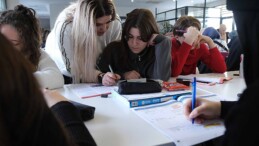 Büyükşehir’den gençlere muvaffakiyet ve motivasyon kampı; Akademi Lise öğrencileri TYT için kampa girdi