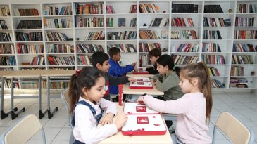 Çiğli Belediyesi’nde Fiyatsız Akıl ve Zeka Oyunları Kursu