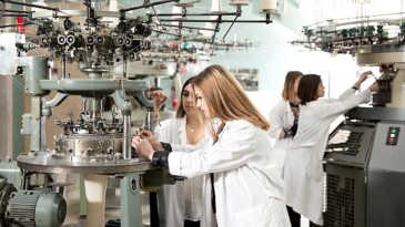 Ege Üniversitesi Dokumacılık Mühendisliği Kısmı Türkiye birincisi!