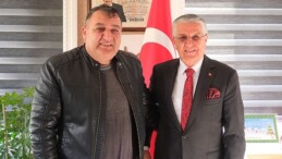 Emekli olan işçilerden Lider Topaloğlu’na veda ziyareti