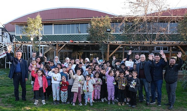 Enerjisa Dağıtım Şirketleri Sarsıntı Bölgesinde Çalışanlarını ve Ailelerini Desteklemeye Devam Ediyor