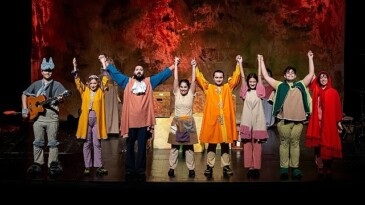 Eşit Masallar oyunu yarıyıl tatilinde çocuklarla buluşuyor