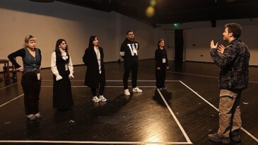 Genç Nilüfer Kent Tiyatrosu’nun yeni grubu belirlendi