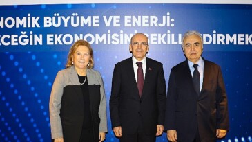 IICEC Konferansı ‘Ekonomik Büyüme ve Güç: Geleceğin İktisadını Şekillendirmek’ temasıyla düzenlendi