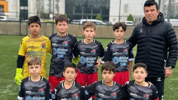 Kemer Belediye Merkez Spor kadroları dolu dizgin