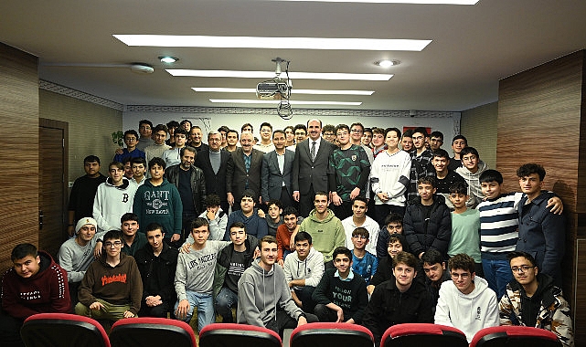 Lider Altay Lise Öğrencileriyle Buluştu