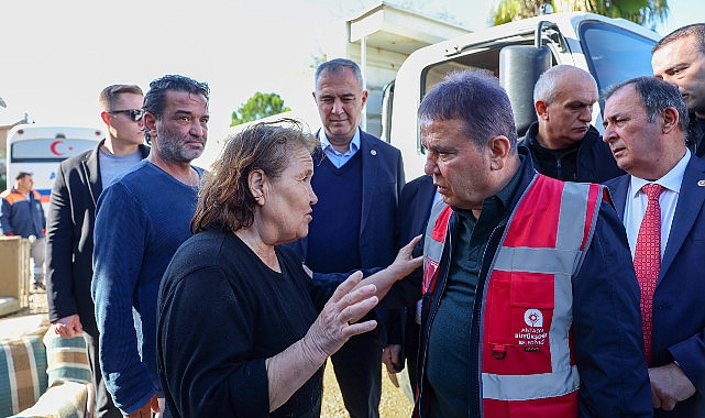 Lider Böcek’ten Manavgat’a geçmiş olsun ziyareti