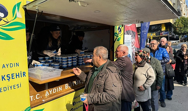 Lider Çerçioğlu’ndan Regaip Kandili hayrı