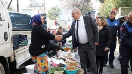 Lider Ertaş Çarşamba Pazarında Esnafı Ziyaret Etti