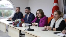 Lider Gençay, Muhtarlarla Yıl Sonu Kıymetlendirme Toplantısı Gerçekleştirdi