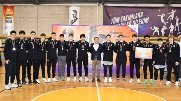 Lüleburgaz Belediyesi Gökhan Teksöz 6. Basketbol Turnuvası’nda şampiyon Tofaş